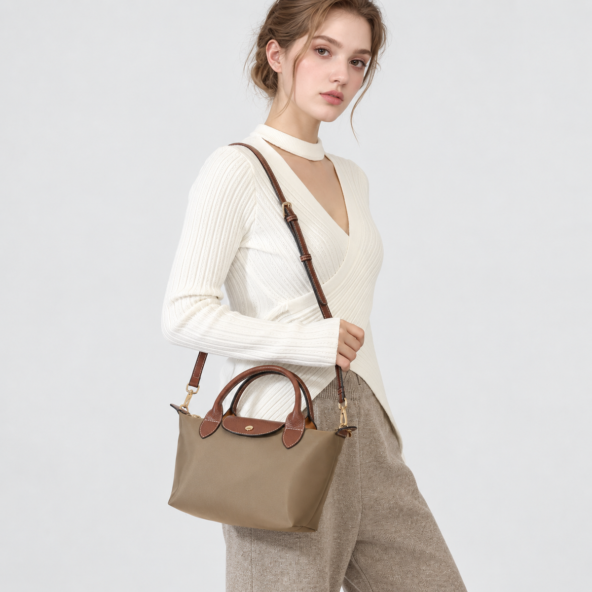 Medium Taupe Leather Top Handle Tote Bag 11.8 × 5.5 in